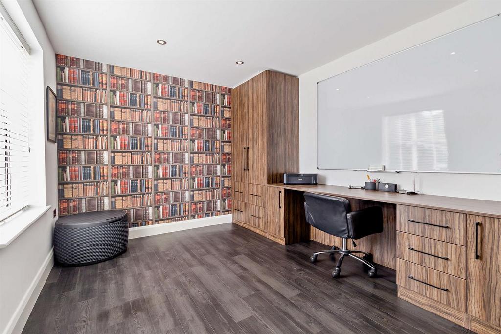 8661077-interior27-800.jpg