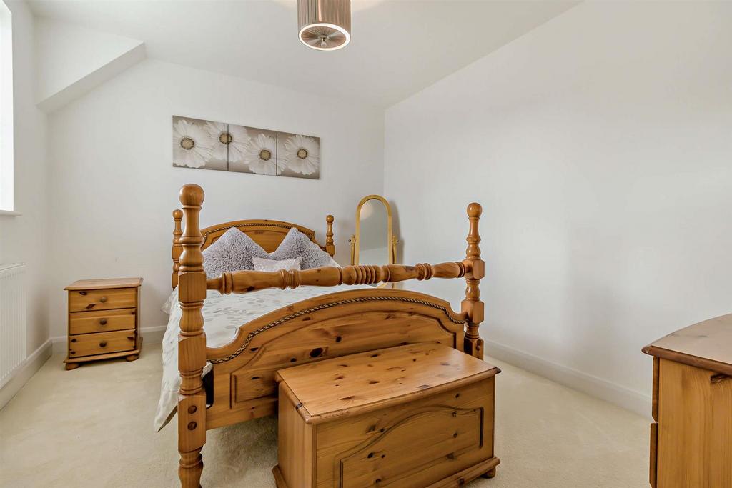 8661077-interior14-800.jpg
