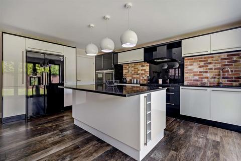 undefined, Barton Lane, Doncaster DN3