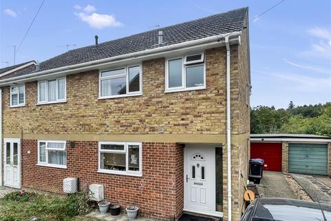 11 Cheshire Close, Salisbury, SP2 9JT