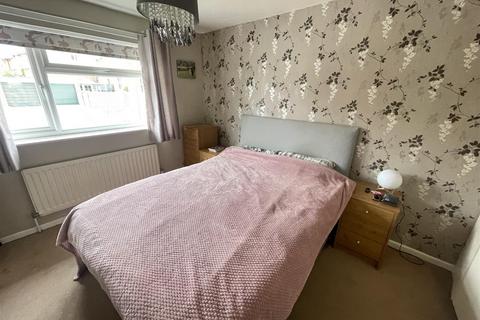 11 Cheshire Close, Salisbury, SP2 9JT
