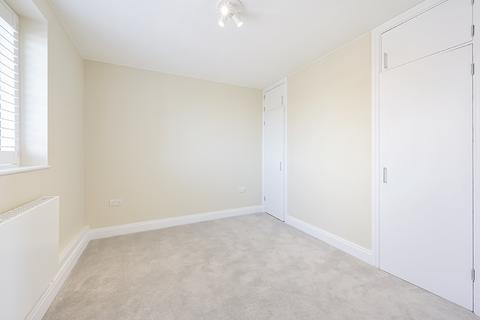 2 bedroom apartment to rent, Wilbraham House, Vauxhall London SW8