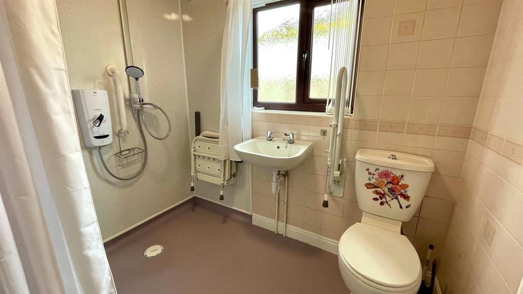 3 piece wet room
