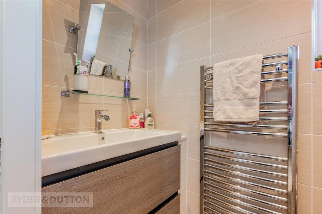 Ensuite