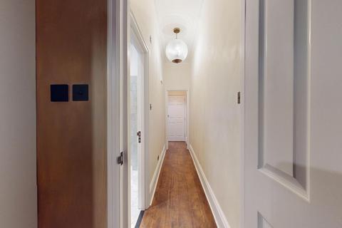 2 bedroom apartment to rent, Caledonian Road, London N1