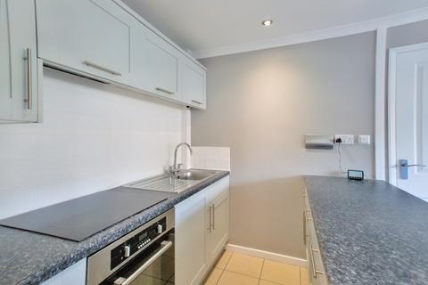 1 bedroom flat for sale, Molesey Road, Hersham KT12