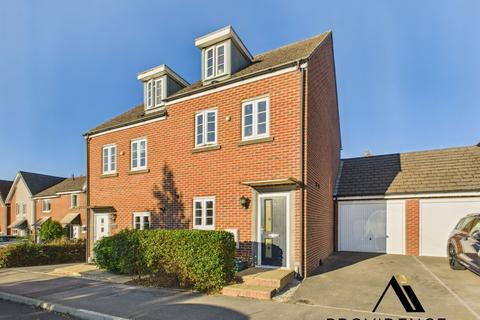 73 Carter Drive, Basingstoke, RG24 9UL