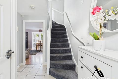 73 Carter Drive, Basingstoke, RG24 9UL