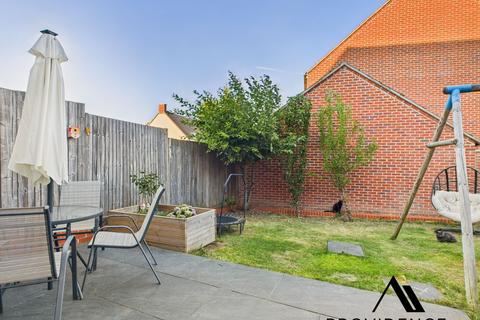 73 Carter Drive, Basingstoke, RG24 9UL