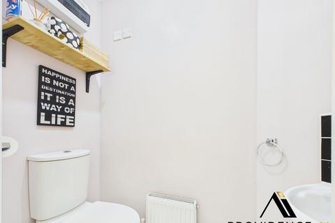 73 Carter Drive, Basingstoke, RG24 9UL