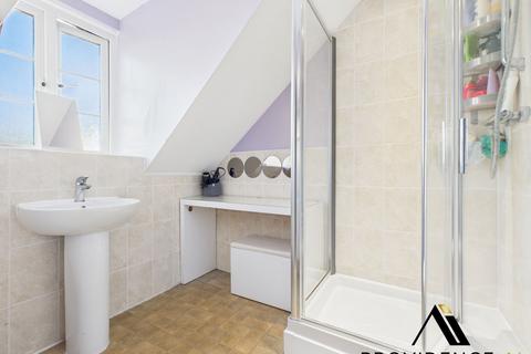 73 Carter Drive, Basingstoke, RG24 9UL