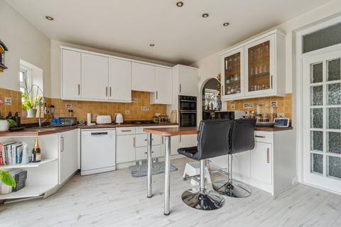 undefined, Hill Road, Pinner, HA5