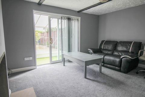 2 bedroom terraced house to rent, Coleridge Road, Weston-super-Mare