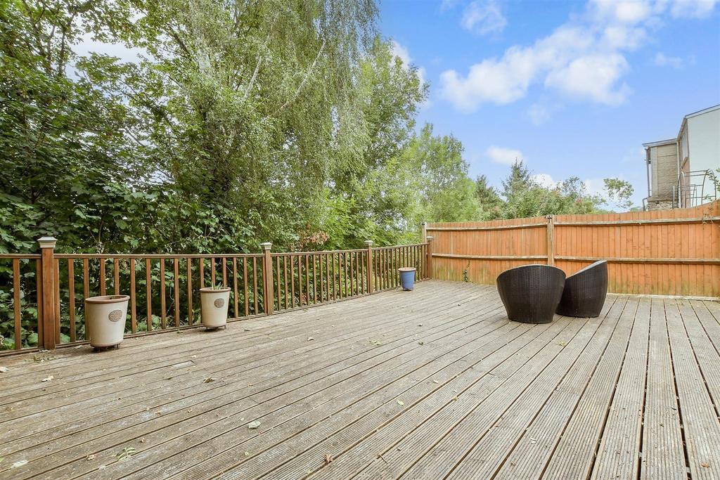 Patio / Decking