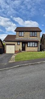 3 bedroom detached house to rent, Squirrel Walk, Pontarddulais SA4