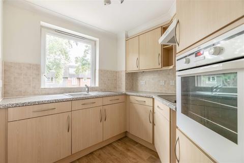 undefined, Alma Road, Windsor