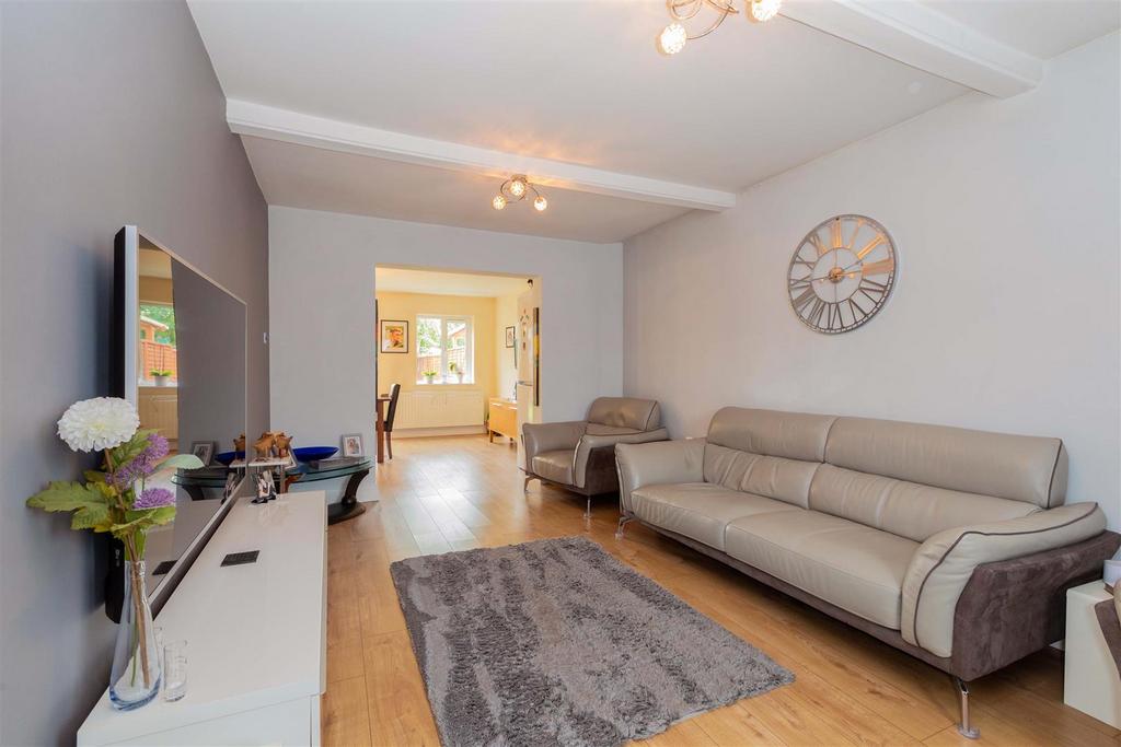 14 Elliman Avenue-13.jpg