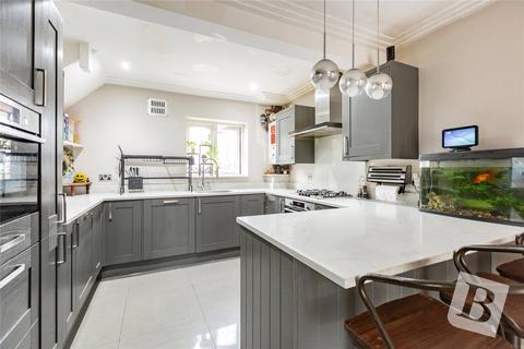 4 bedroom semi-detached house for sale, Bishops Hall Road, Pilgrims Hatch, Brentwood, Essex, CM15