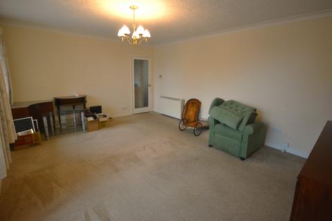 2 bedroom apartment for sale, Dovehouse Close, Whitefield, M45 7PE