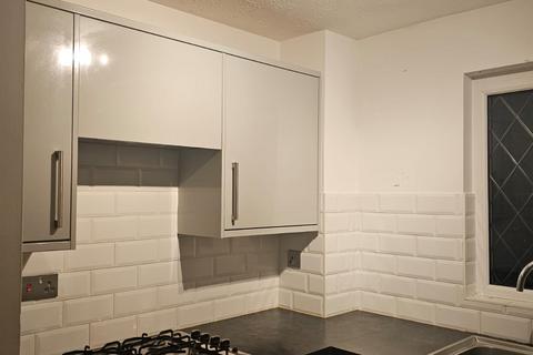 undefined, Yiewsley, West Drayton UB7