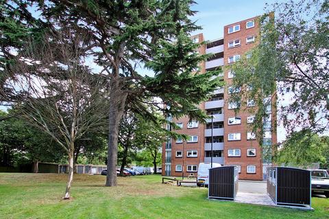 55 Sowerby Close, London, SE9 6HB
