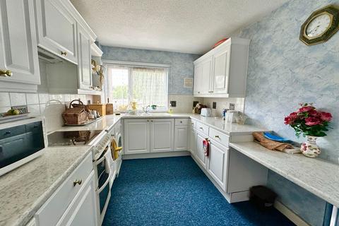 2 bedroom flat for sale, Shirburn Road, Torquay, TQ1 4JN
