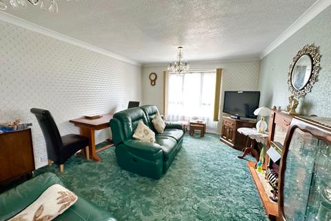 2 bedroom flat for sale, Shirburn Road, Torquay, TQ1 4JN