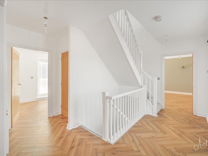 1st floor landing