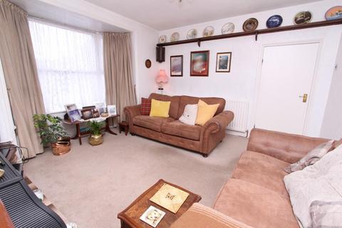 4 bedroom detached house for sale, Holly Road, Uttoxeter
