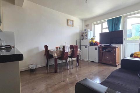 2 bedroom flat for sale, Jarman House, Whitechapel, E1