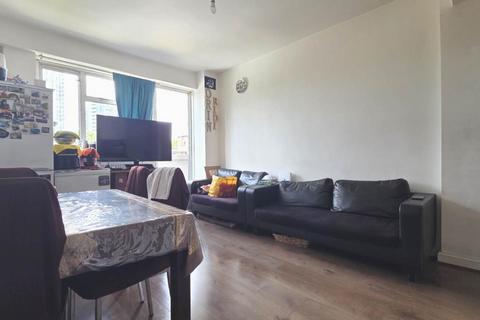 2 bedroom flat for sale, Jarman House, Whitechapel, E1