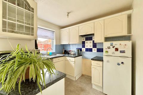 3 bedroom semi-detached house for sale, Pankhurst Close, Bexhill-on-Sea, TN39