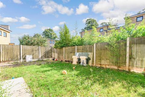 3 bedroom end of terrace house for sale, Courtyard Mews, Greenhithe DA9