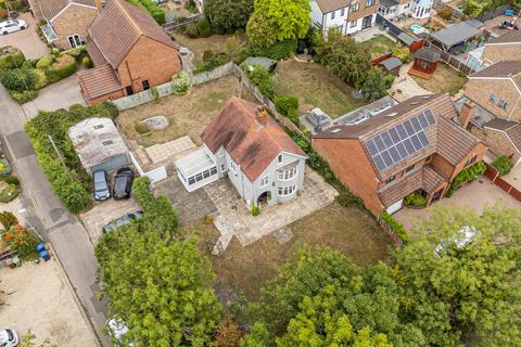 3 bedroom detached house for sale, Ashchurch Road, Tewkesbury, Gloucestershire