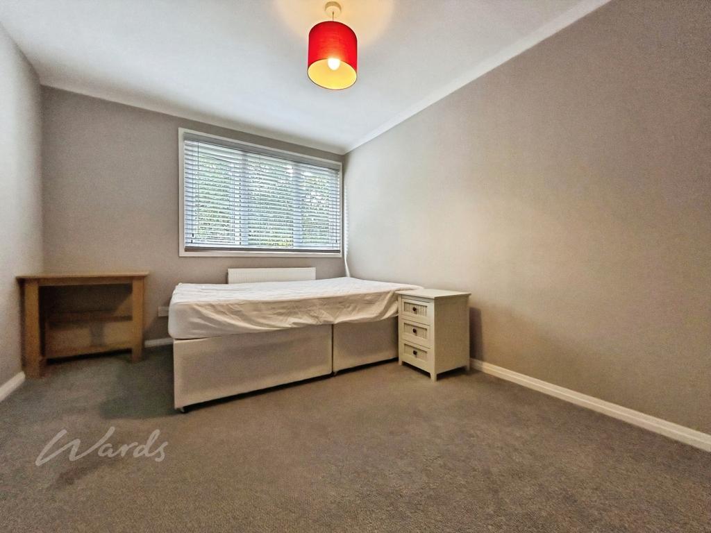 Bedroom (2)