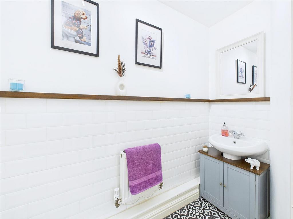 CAM04366 G0-PR0121-STILL019.jpg