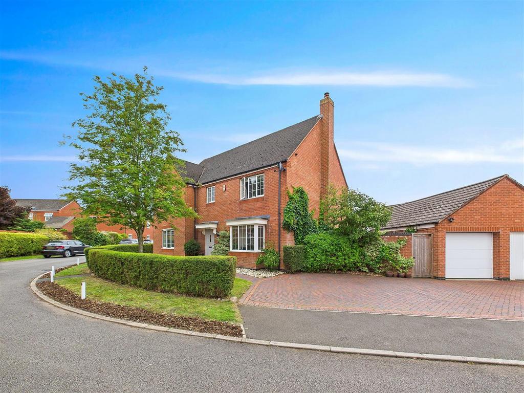 CAM04366 G0-PR0121-STILL053.jpg