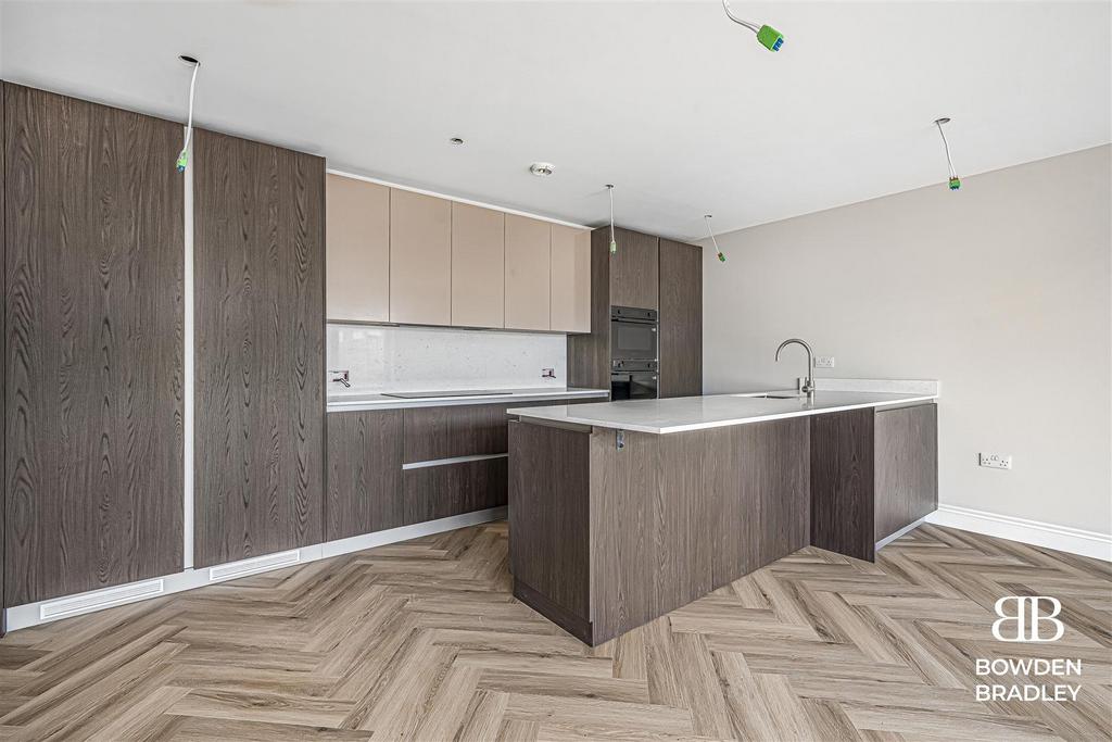 Kitchen / Lounge