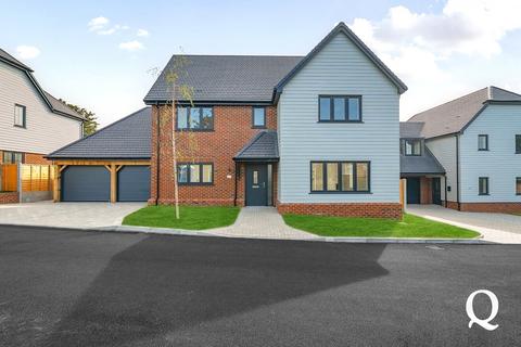 4 bedroom detached house for sale, Willow Close, Chequers Road, Minster on Sea, Sheerness, ME12