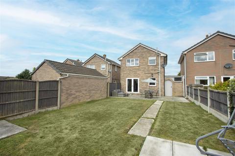 3 bedroom detached house for sale, Dale View Close, Lower Pilsley, Chesterfield