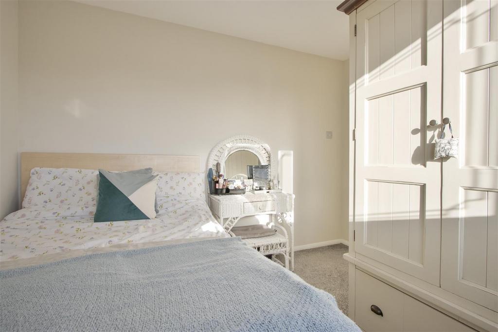 New bed 2.jpg