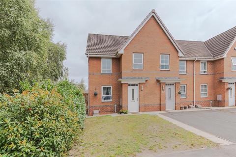 37 Harrier Close, Scunthorpe, DN16 3JR