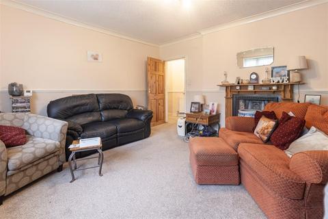 1 bedroom flat for sale, Borders Lane, Loughton