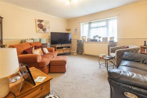 1 bedroom flat for sale, Borders Lane, Loughton