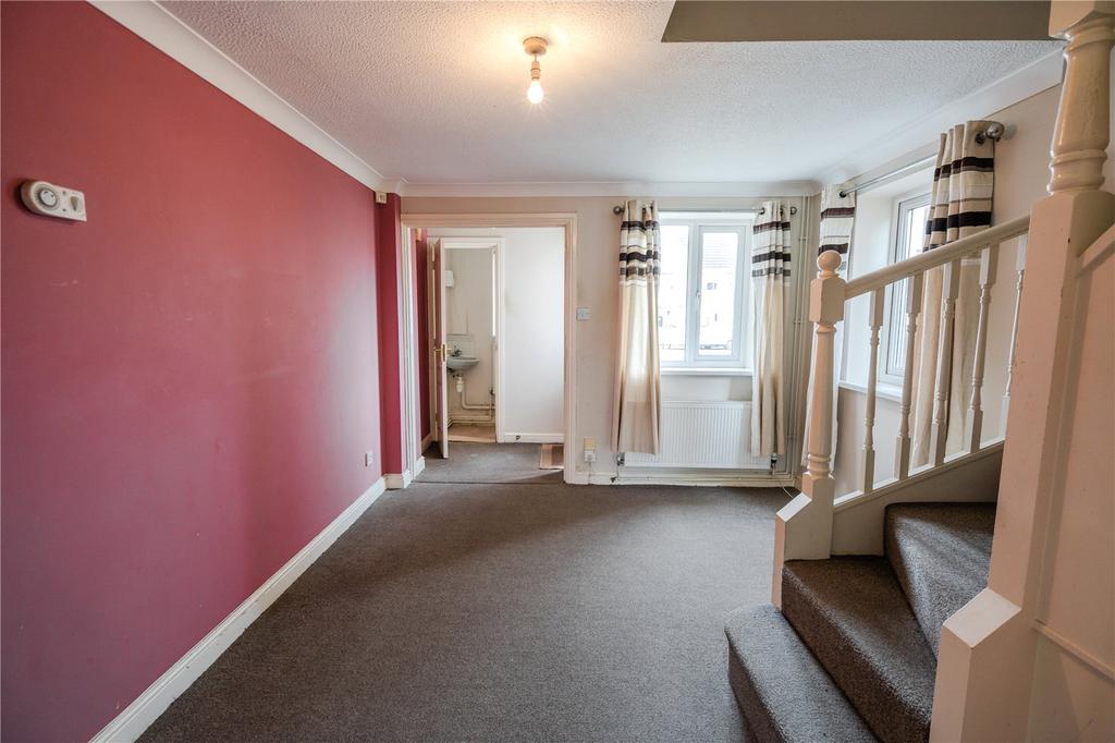 Living Room (2)
