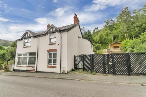 undefined, High Street, Glyn Ceiriog, Llangollen