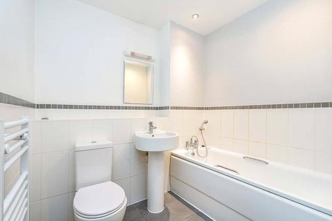 undefined, High Street, Hampshire SO14