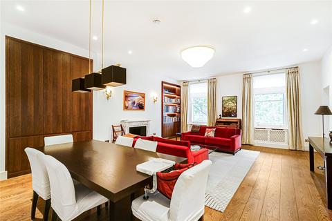 Wetherby Gardens, London, SW5