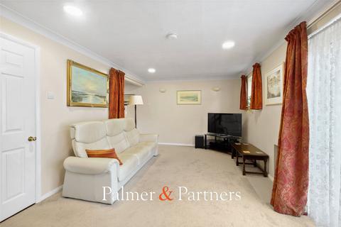 4 bedroom detached house for sale, Glentress Close, St Johns, Colchester, Essex, CO4