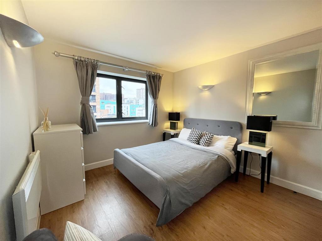 Bedroom 1.png